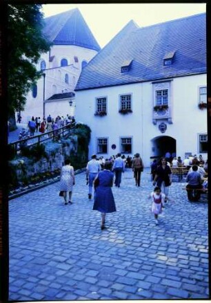 Andechs: Aufgang zum Kloster