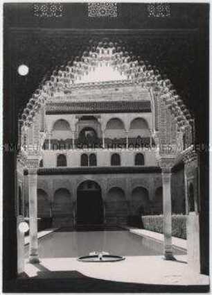 Granada, Alhambra, Patio de los Arrayanes (Myrtenhof)