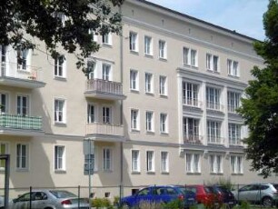 Eisenhüttenstadt: Wohnblock Poststraße (WK II)