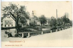 Großröhrsdorf. Blick auf den Ort