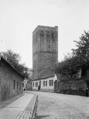 Prenzlau, Schwedter Tor : Prenzlau. Steintorturm (Bauzeit bis 14. Jahrhundert). Westseite