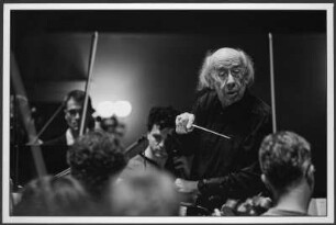 Der Dirigent und Schostakowitsch-Preisträger Gennady Rozhdestvensky bei der Probe zum Sonderkonzert, Internationale Schostakowitsch-Tage Gohren 2017