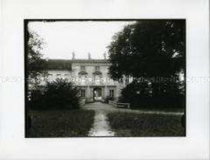 Außenansicht des Schlosses Rheinsberg von Osten