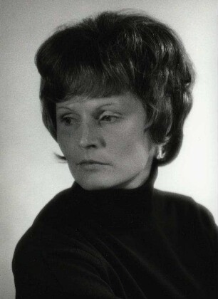 [Ingrid Richter]