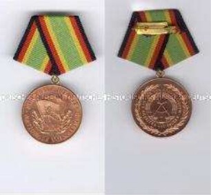 Medaille für treue Dienste in der Nationalen Volksarmee in Bronze, 4. Ausführung