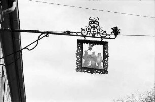 Freiburg i. Br.: Aushängeschild des ehemaliges Gasthauses ""Zu den drei Königen" in der Schwarzwaldstraße