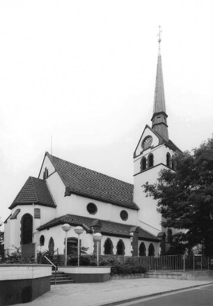 Ev. Kirche; Frankfurt, Siegener Straße 17