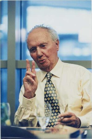 Robert Merle