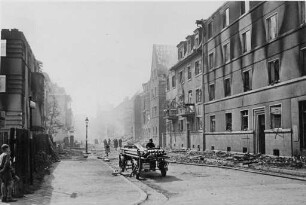 Zerstörungen Zweiter Weltkrieg - Luftangriff auf Karlsruhe am 02./03.09.1942. LS-Revier VI. Körnerstraße