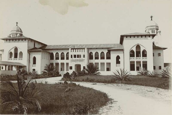 Hôpital allemand de Daresalam, vue du jardin