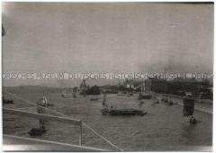Hafen von Hankou, Aufnahme von Bord eines Schiffes auf der parlamentarischen Studienreise nach Ostasien des Reichstagsabgeordneten Dr. Georg Lucas
