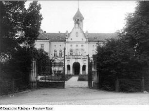 Waldenburg, Schloss