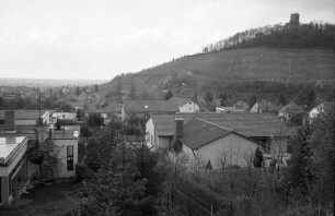 Begehrtes Wohngebiet der Hanglage am Turmberg.