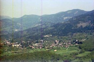 Badenweiler, Niederweiler: Blick von Westen, gegen Badenweiler und Niederweiler