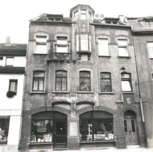 Pegau, Breitstraße 49. Wohnhaus (um 1905). Straßenfront