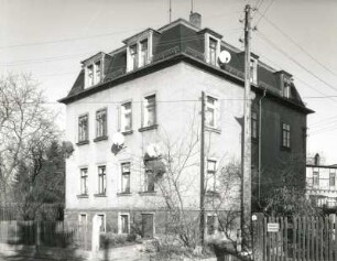 Radebeul, Gartenstraße 8. Wohnhaus (um 1895)