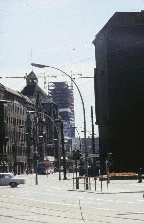 DDR. Straßenbild