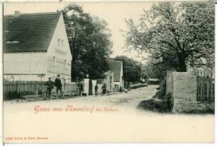 Naundorf. Dorfstraße mit Gasthof