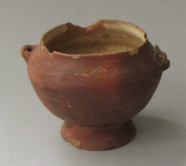 Clay vessel