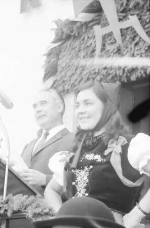 Bernau: Regierungspräsident Dr. Person, Ansprache