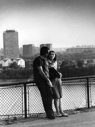 Belgrad, Jugoslawien, ca. 1975, Liebespaar