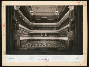 Theater des Westens (auch: Volksoper), Berlin-Charlottenburg: Ansicht Zuschauerraum