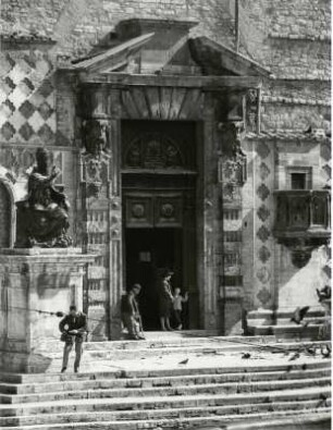 Portal des Doms von Perugia