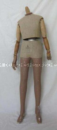 Figurine Junge, Schaufensterfigurine ohne Kopf