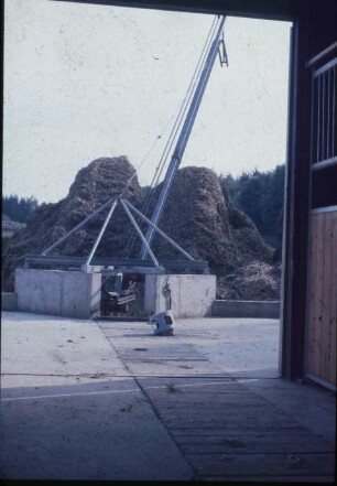 Fotografie: Pferdehaltung, Boxenstall, Gülle- und Entmistungstechnik