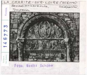 La-Charité-sur-Loire: Abteikirche, Südportal, Tympanon, Christus in der Mandorla