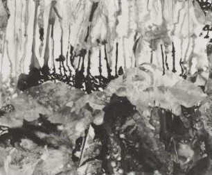 Abstrakte Landschaft mit Tuscheauflinien
