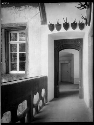 Zwingenberg Schloss Zwingenberg Innenhof - Detailaufnahme