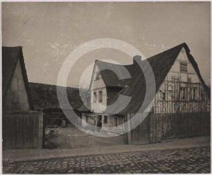 Altes Bauernhaus mit Stall am Hobrechtufer in Breslau