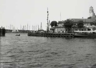 Pillau, Hafen : Pillau (Baltijsk/Russland). Hafen. Blick zum Ostsee-Hotel, Bollwerk