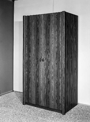 Schrank