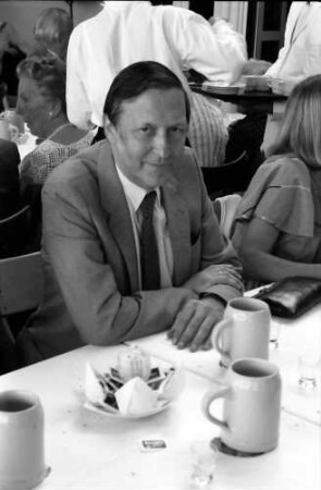 35. Tagung 1985 Physik; Bayrisches Frühstück: Simon van der Meer