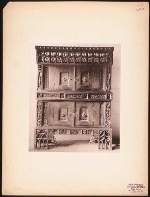 Tirol: Schrank