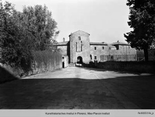 Piazza della Fortezza, Sorano
