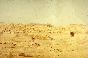 El-Wu'era etwa von O. [bei Petra]