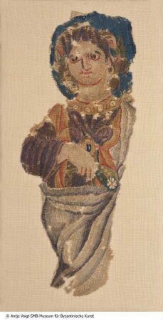 Weibliche Gestalt aus einem Behang mit dionysischen Motiven