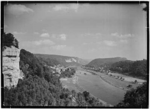 Stadt Wehlen mit Bastei