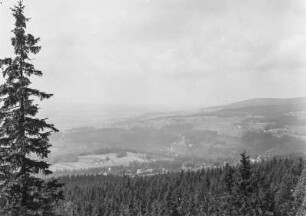 Waldgebiet : Blick vom Peindl-Berg über die Ortschaft Jind?ichovice