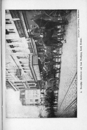 4. Deutsche Artillerie auf dem Durchzug durch Namur.