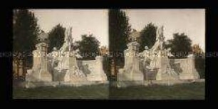 Denkmal Jean-Charles Alphand in der Avenue Foch, Paris