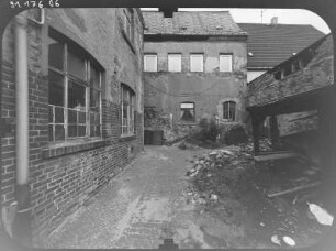Wurzen, Domgasse 9. Wohnhaus. Hoffront mit Nebengebäude