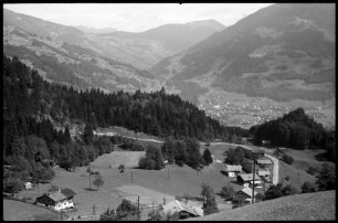 Latschau: Blick von Latschau auf das Montafoner Tal mit Schruns