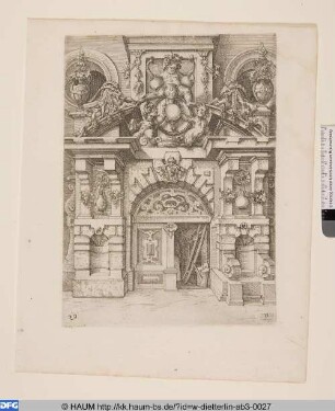 Portal mit Bacchus