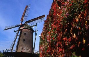 Xanten - Windmühle : Windmühle. Aufgenommen in Xanten 2001
