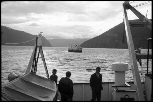 Sølsnes: Sognefjord, Schiffstreffpunkt