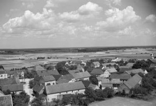 Blick vom Kirchturm auf Radibor : Pohlad z cyrkwinskeje wěže na Radwor : Radibor / Radwor
